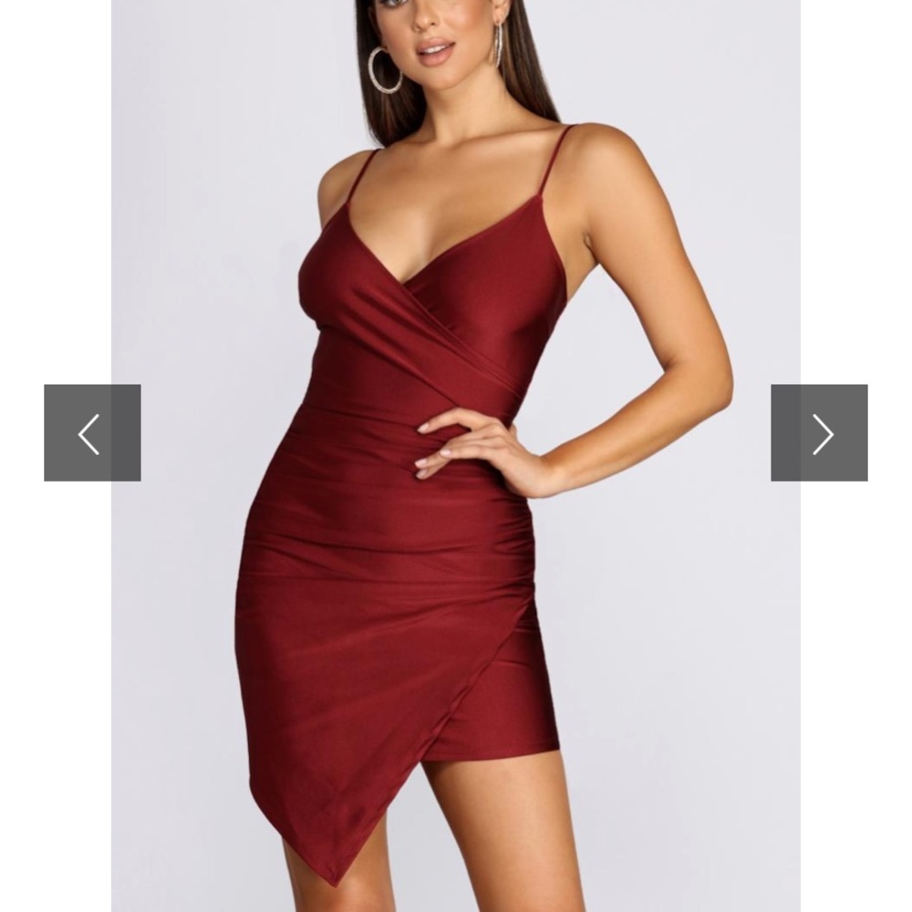 Green crisscross windsor dress